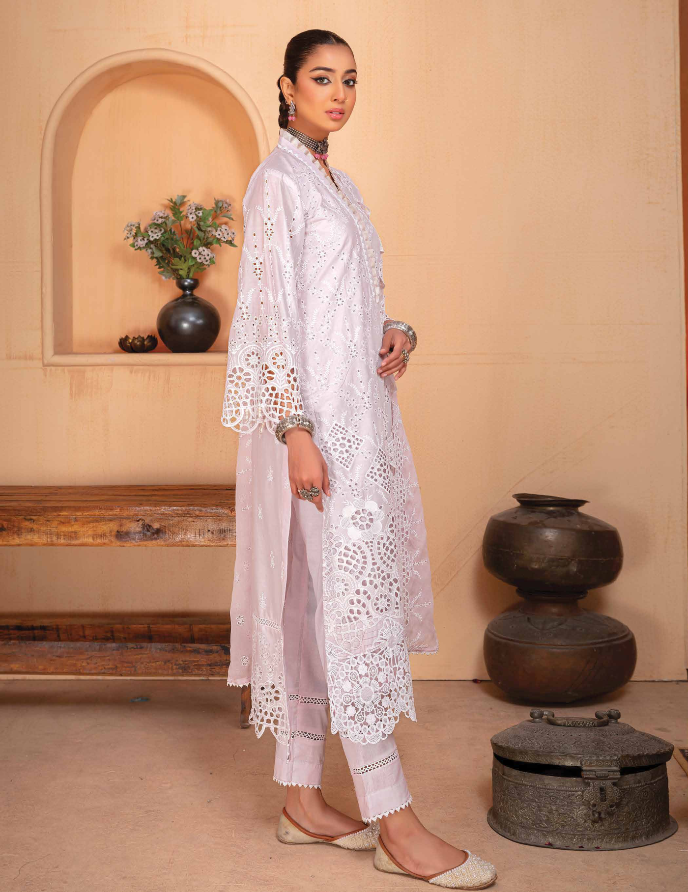 Noor e Chasham by Aalaya Lawn Vol 04 '24 D#04