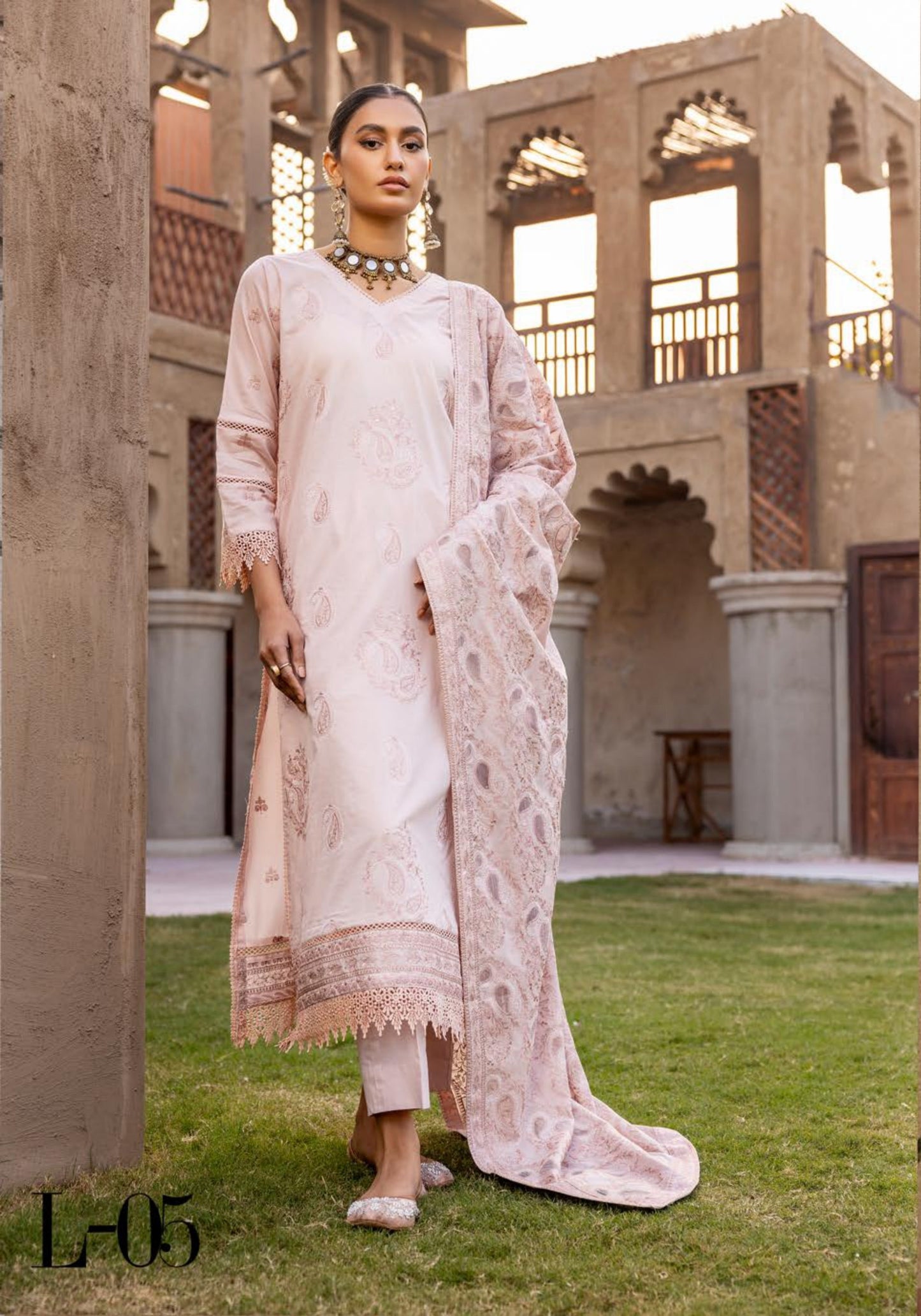 NOOR-E-CHASHAM