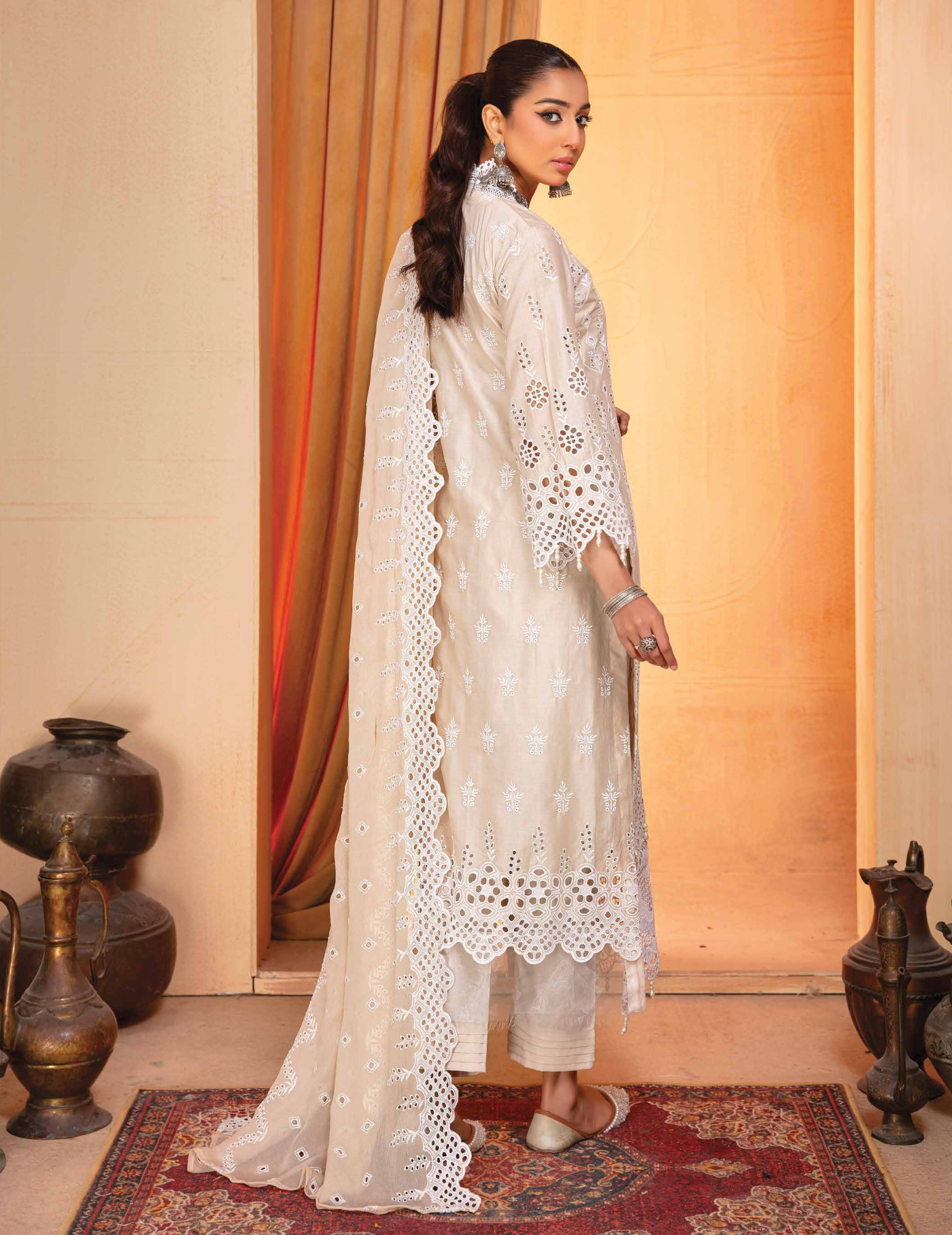 Noor e Chasham by Aalaya Lawn Vol 04 '24 D#02
