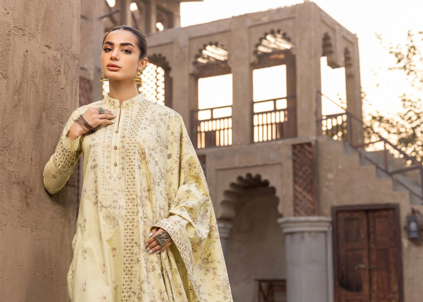 NOOR-E-CHASHAM
