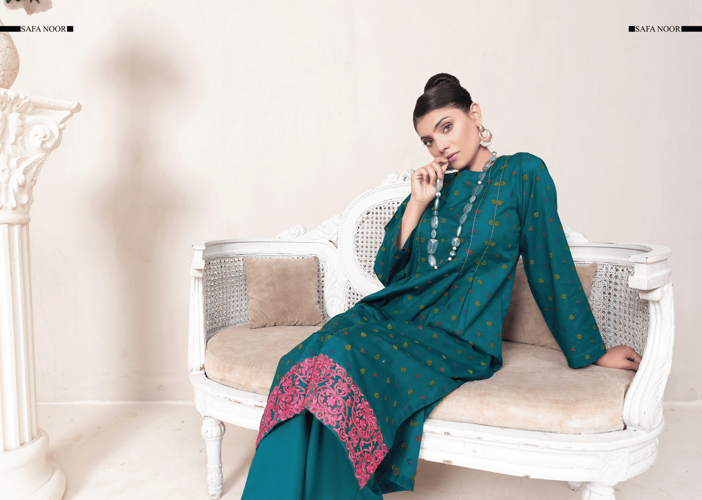 SAFA NOOR JHOOM