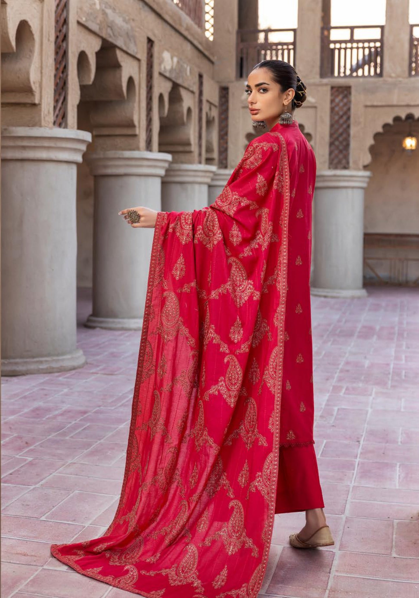 NOOR-E-CHASHAM